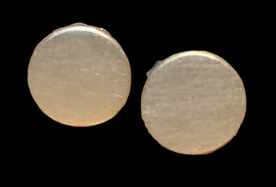 circle studs
